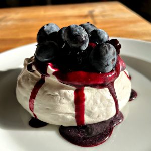 blueberry and ginger liqueur pavlova
