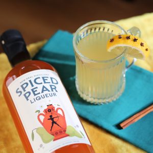 spiced pear hot toddy